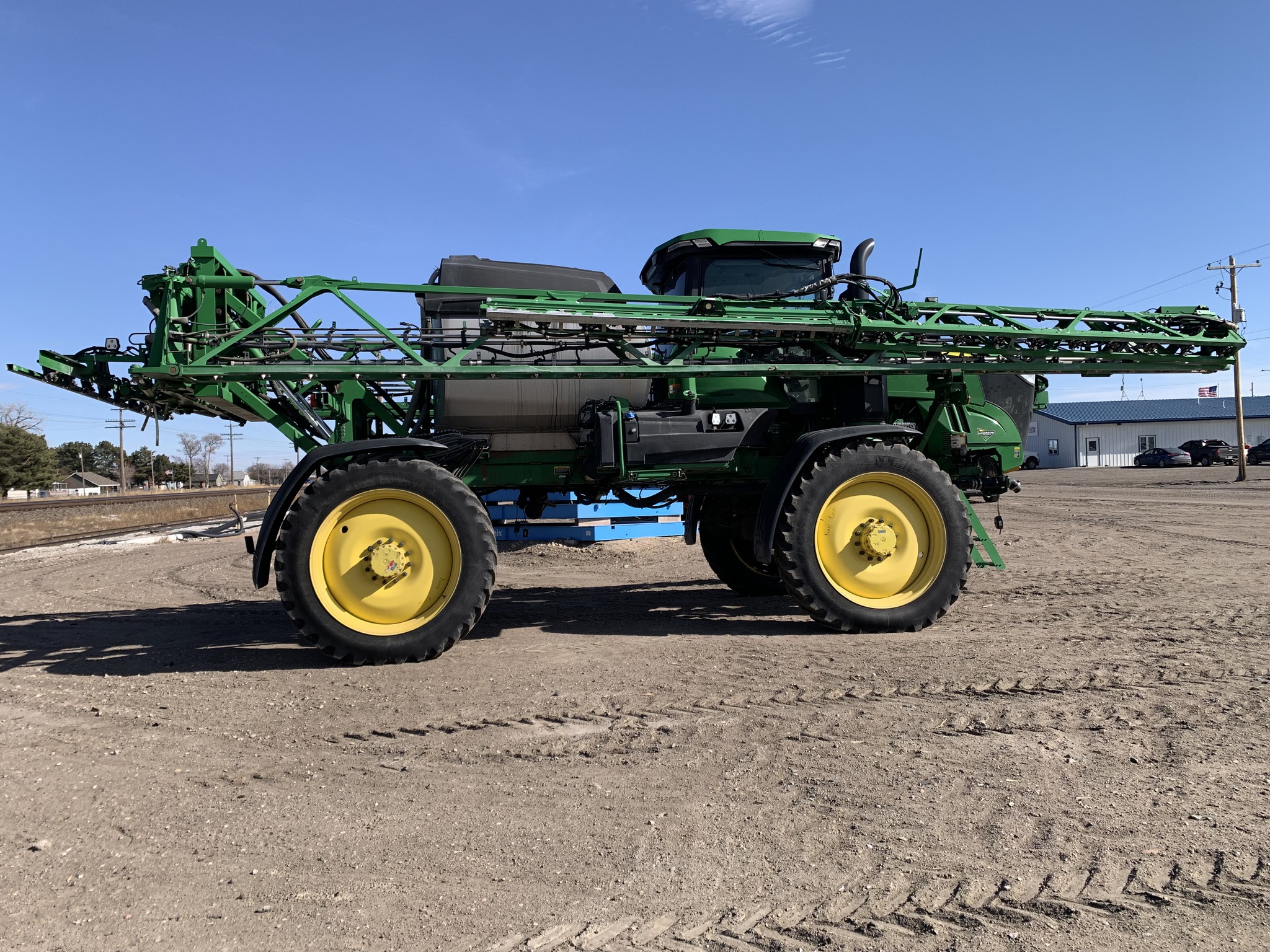  2023 John Deere 412R at LandMark in Gothenburg, NE