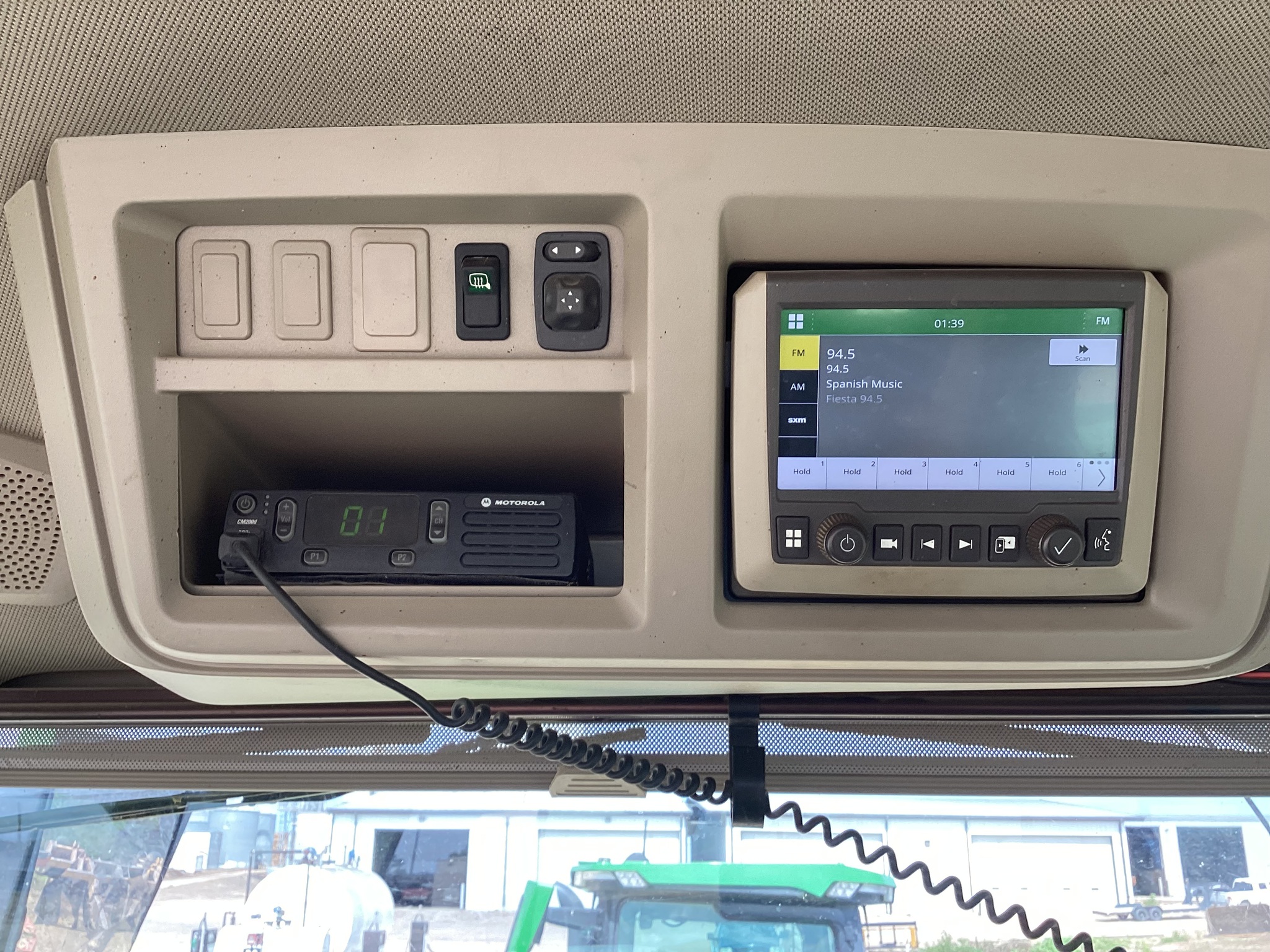  2022 John Deere 8R 250 at LandMark in Minden, NE