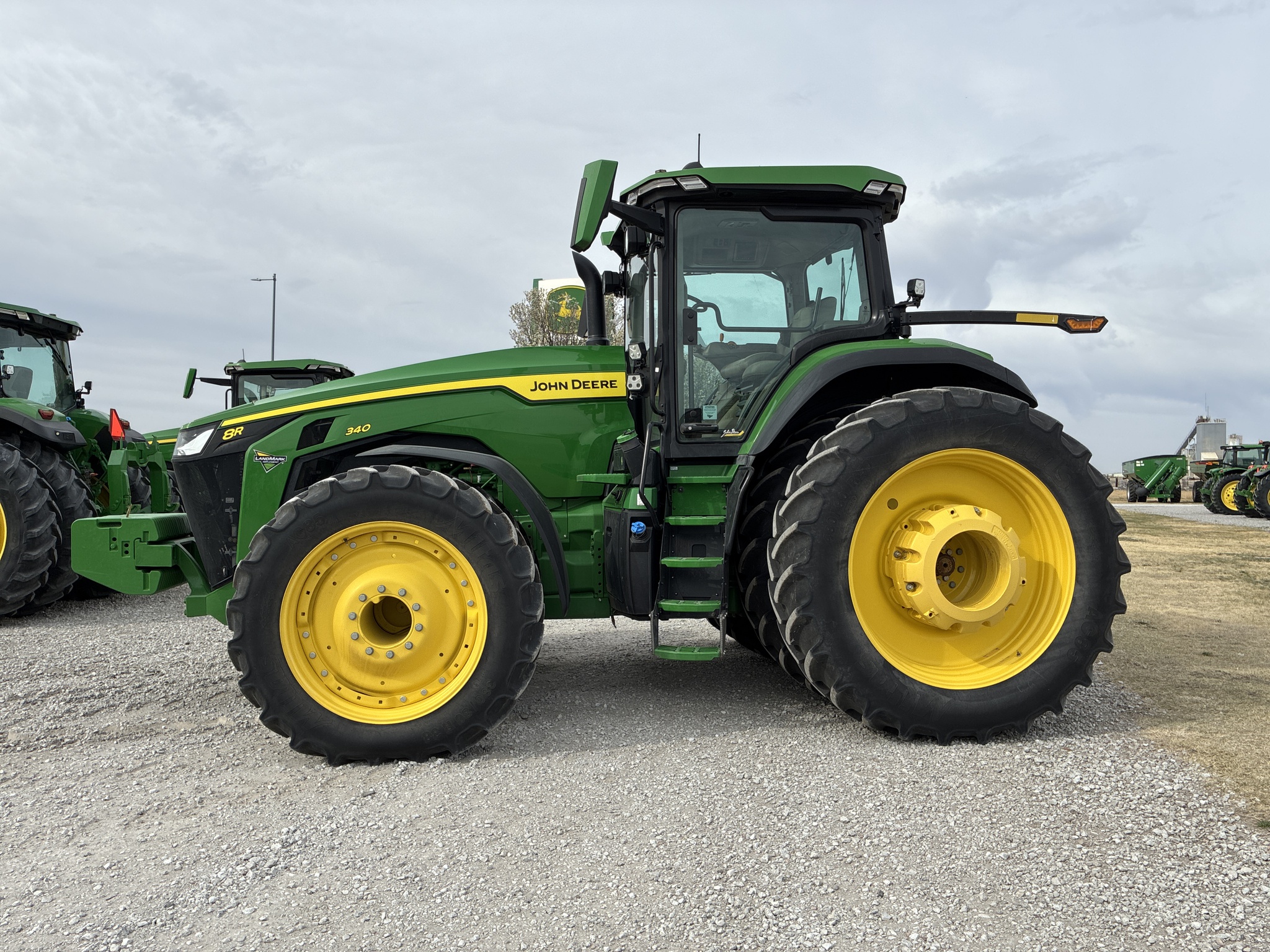  2024 John Deere 8R 340 at LandMark in Lexington, NE