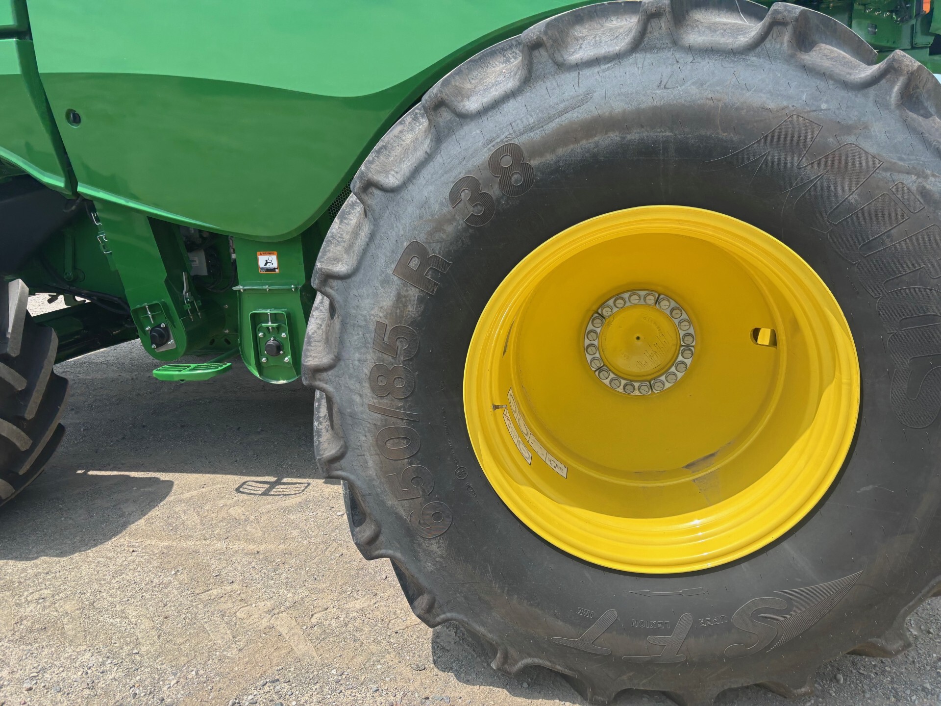 On Lot 2024 John Deere S780 at Tri County Equipment Caro, MI