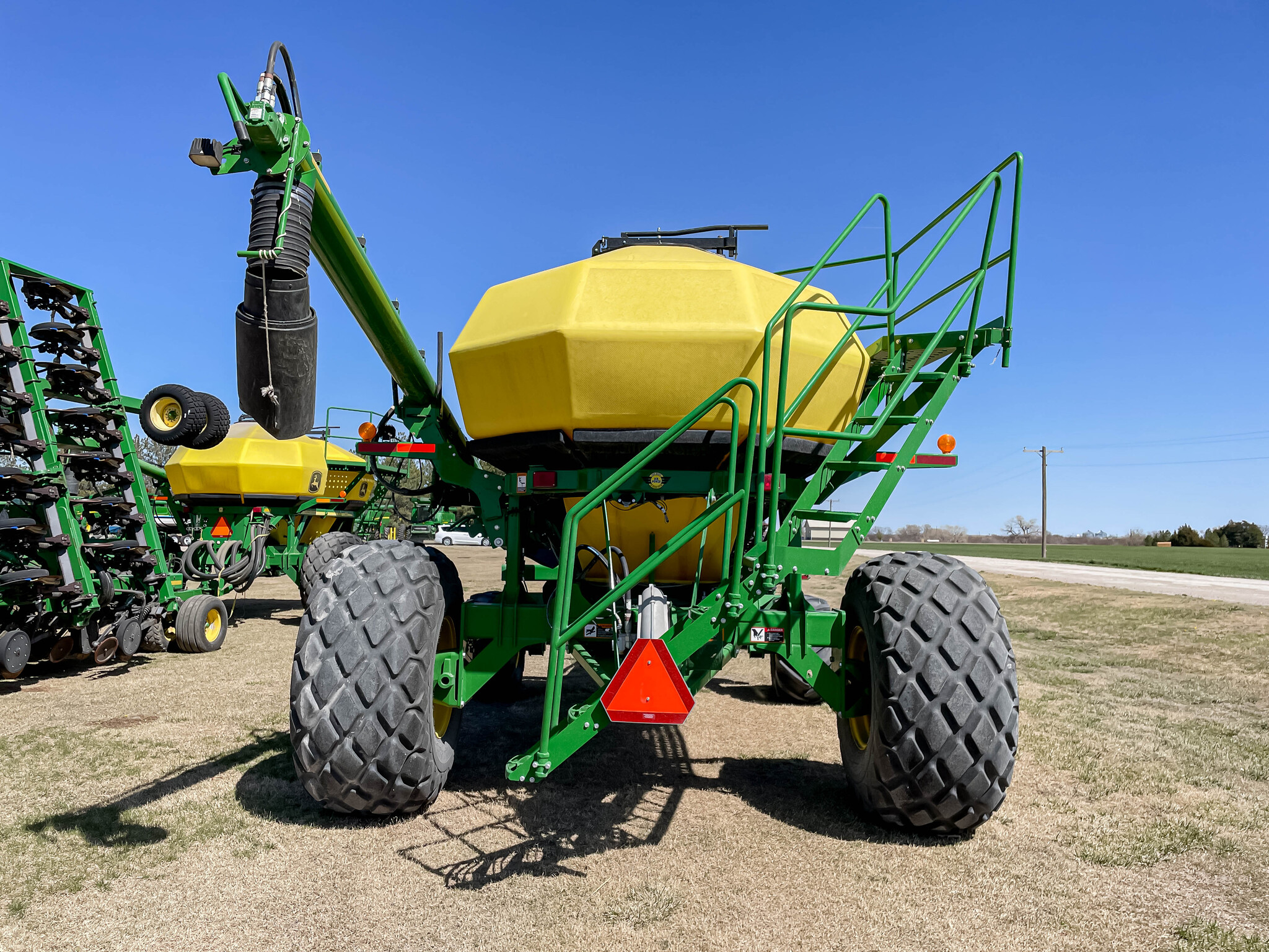  2019 John Deere 1890 at LandMark in Phillipsburg, KS