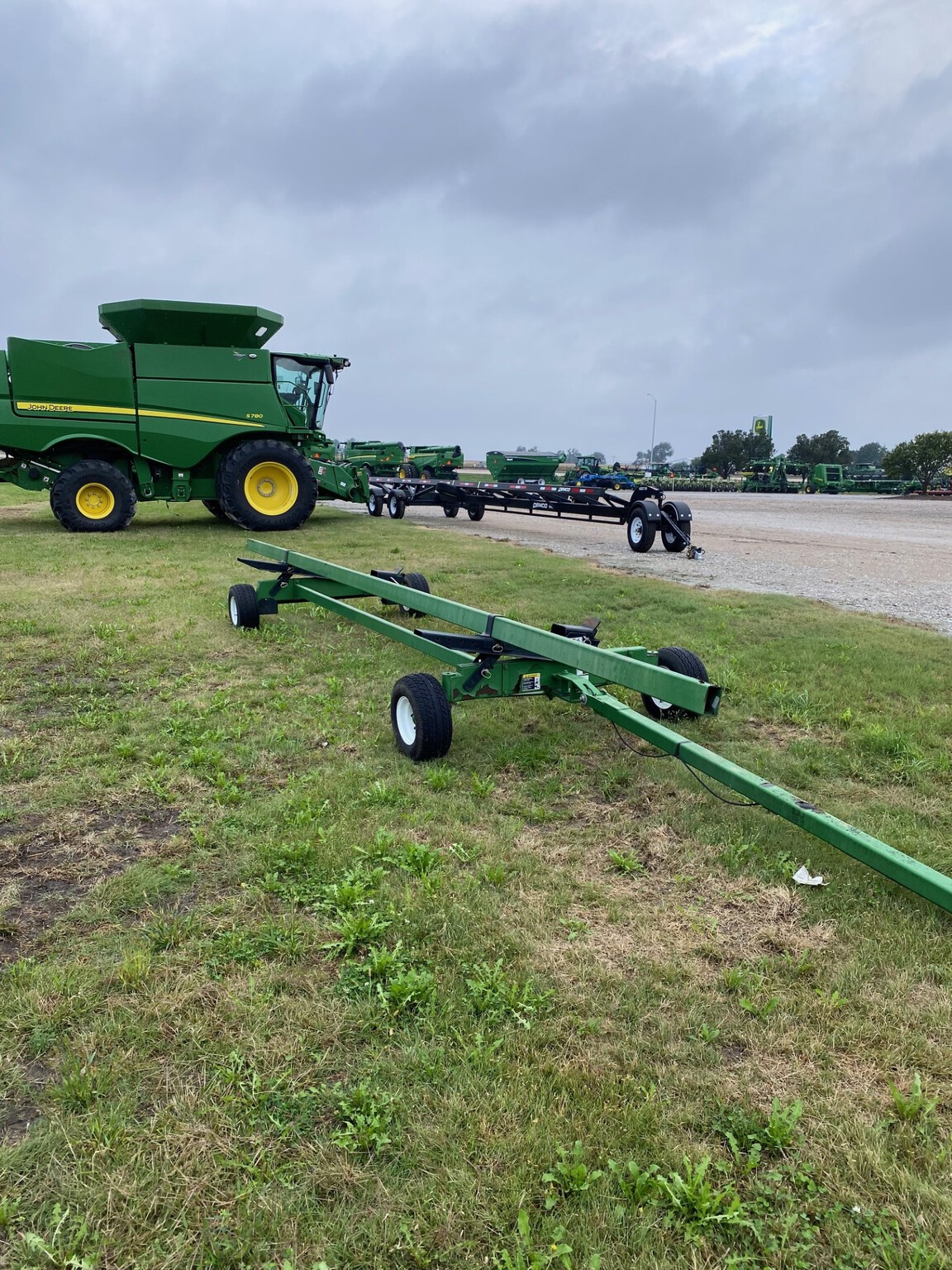   UNVERFERTH Easy load at LandMark in Kearney, NE