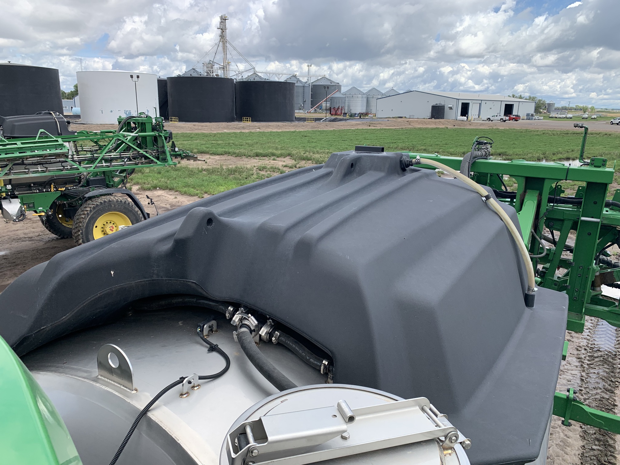  2023 John Deere 412R at LandMark in Gothenburg, NE