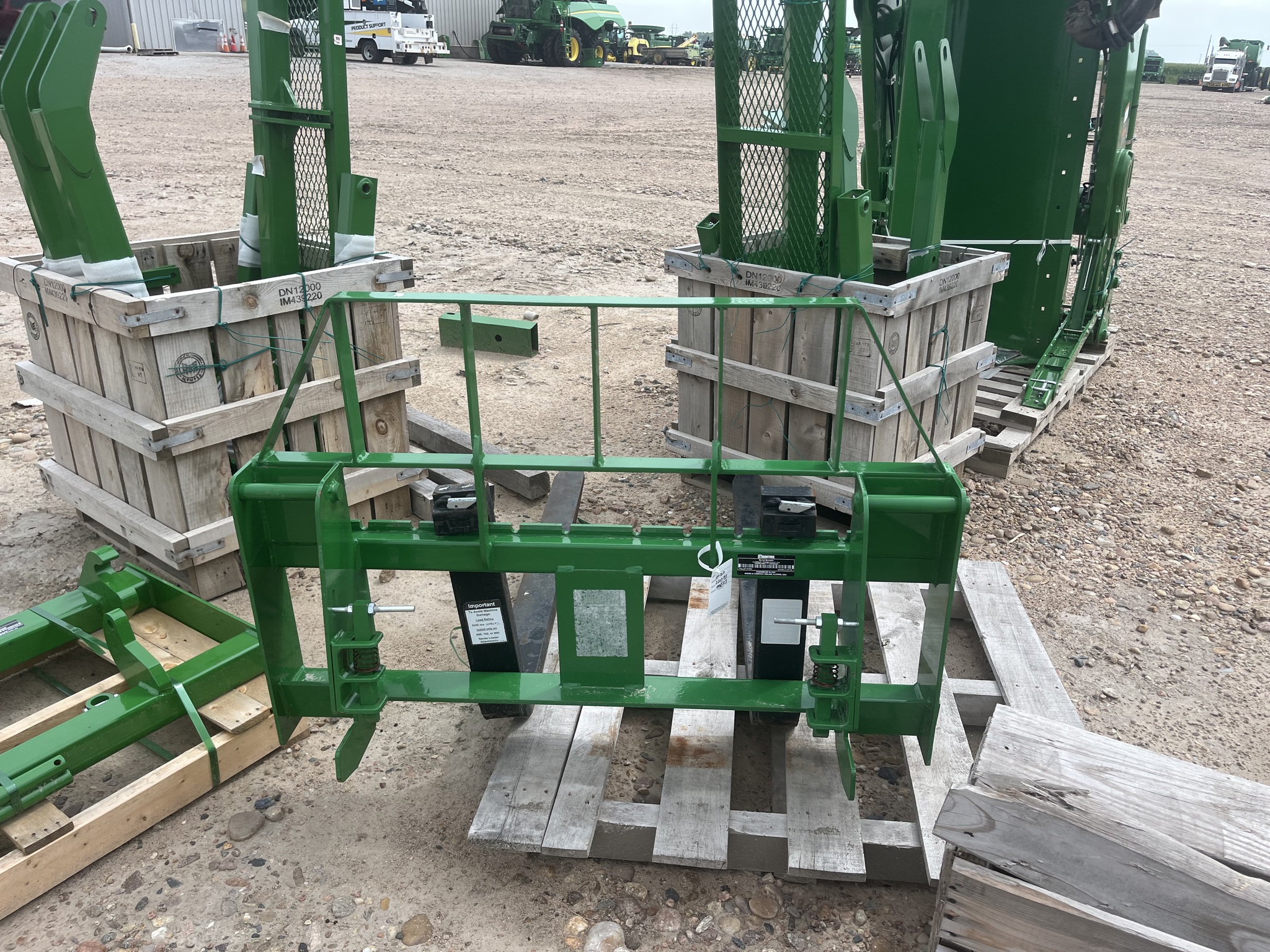  2023 Frontier AP12D at LandMark in Beatrice, NE