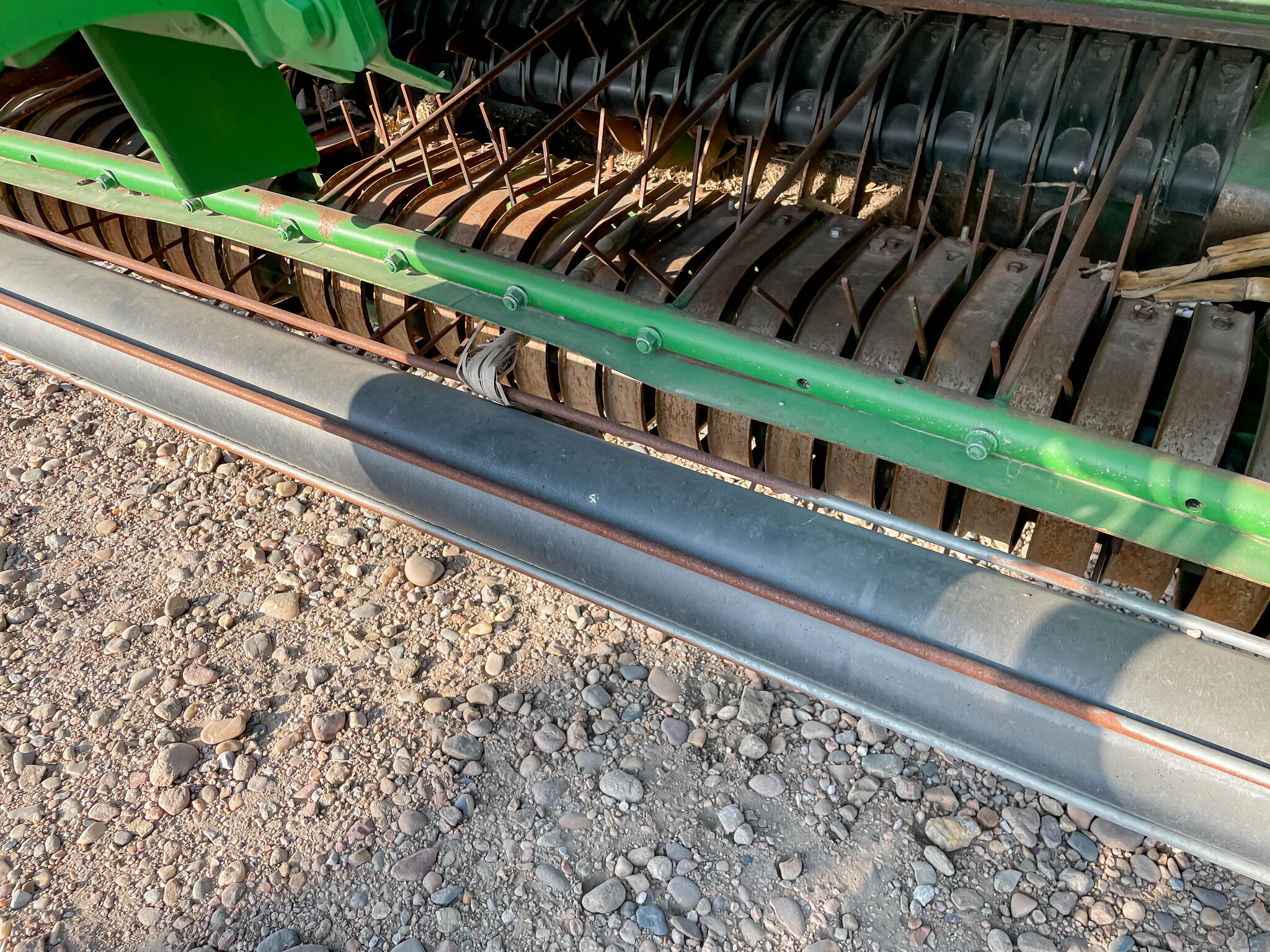  2022 John Deere 560R at LandMark in Minden, NE