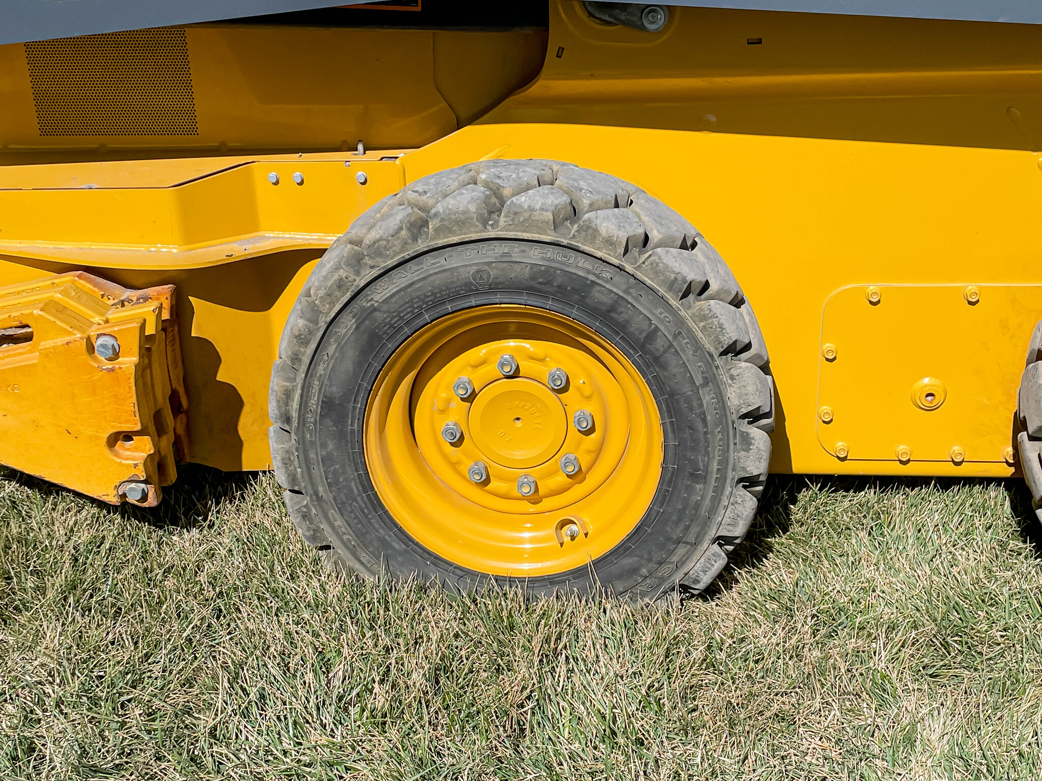  2021 John Deere 324G at LandMark in Phillipsburg, KS