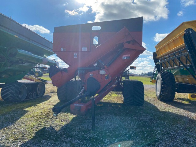 On Lot  Parker 938 at Tri County Equipment Caro, MI