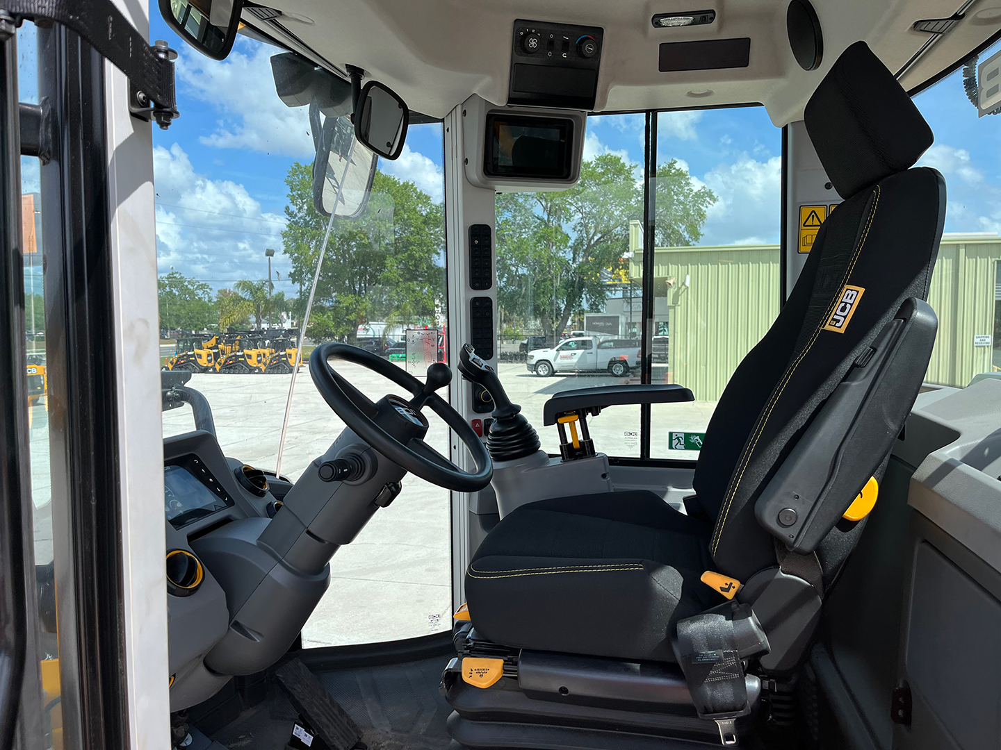  JCB 437ZX at Briggs JCB Orlando, FL