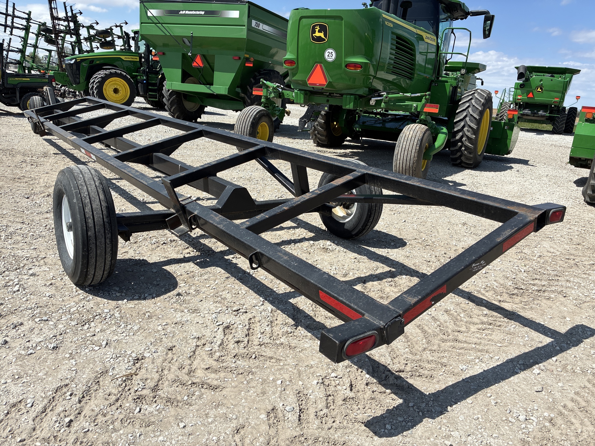   Maurer 30' at LandMark in Fairfield, NE