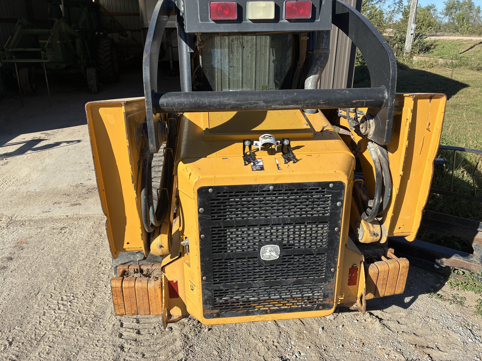  2006 John Deere 325 at LandMark in Hebron, NE