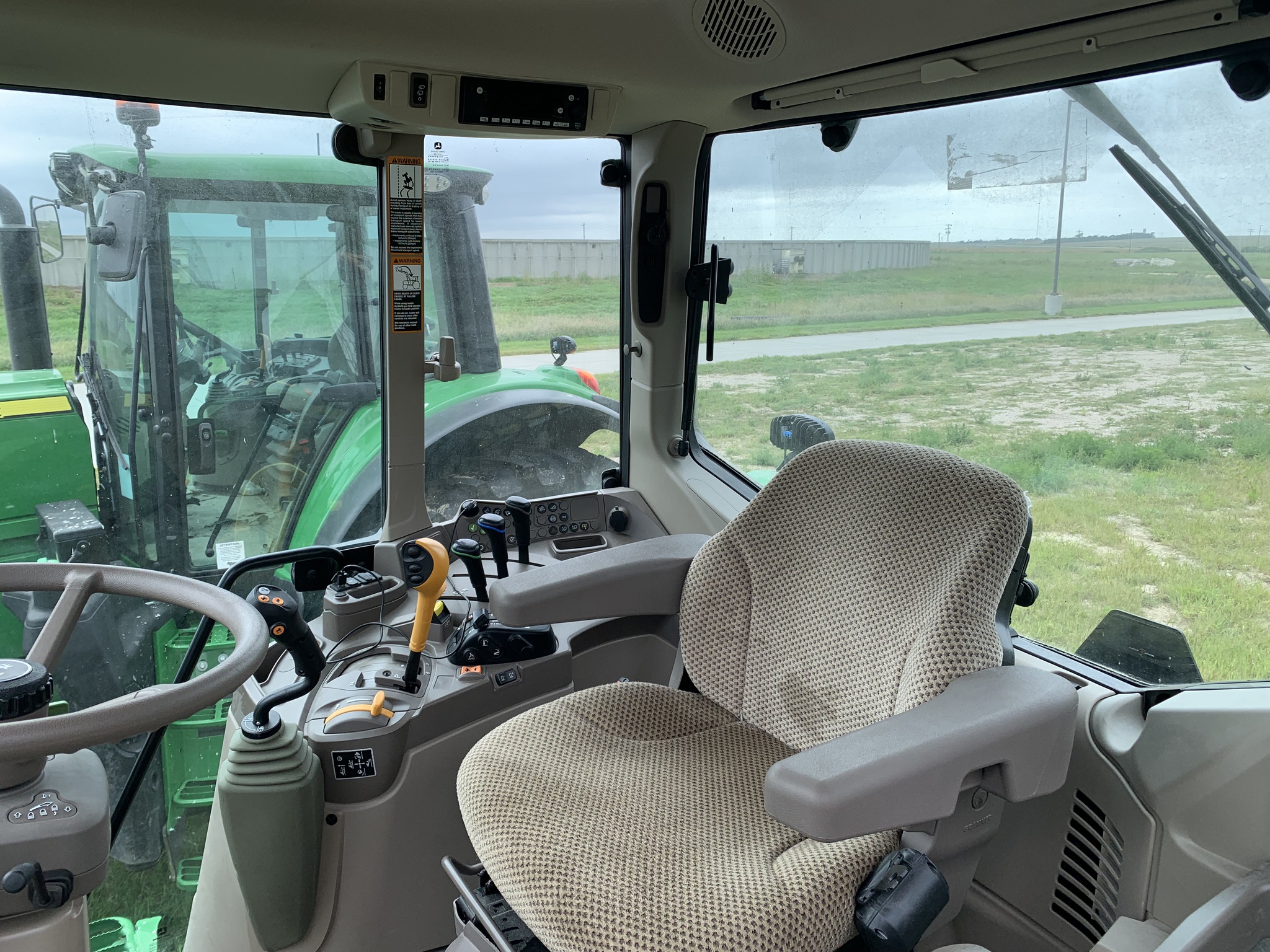  2024 John Deere 6175M at LandMark in Smith Center, KS