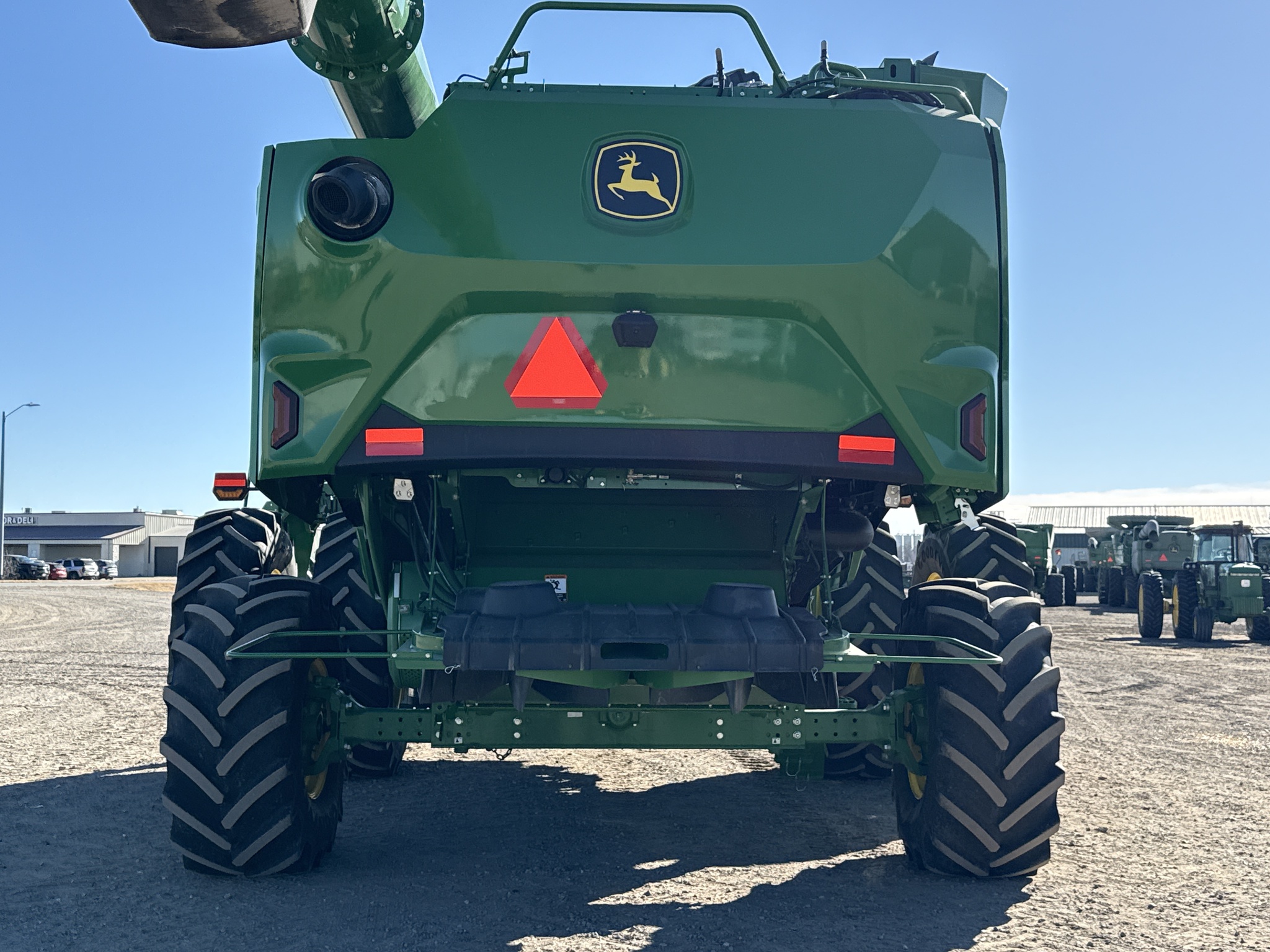  2025 John Deere S7 800 at LandMark in Gothenburg, NE