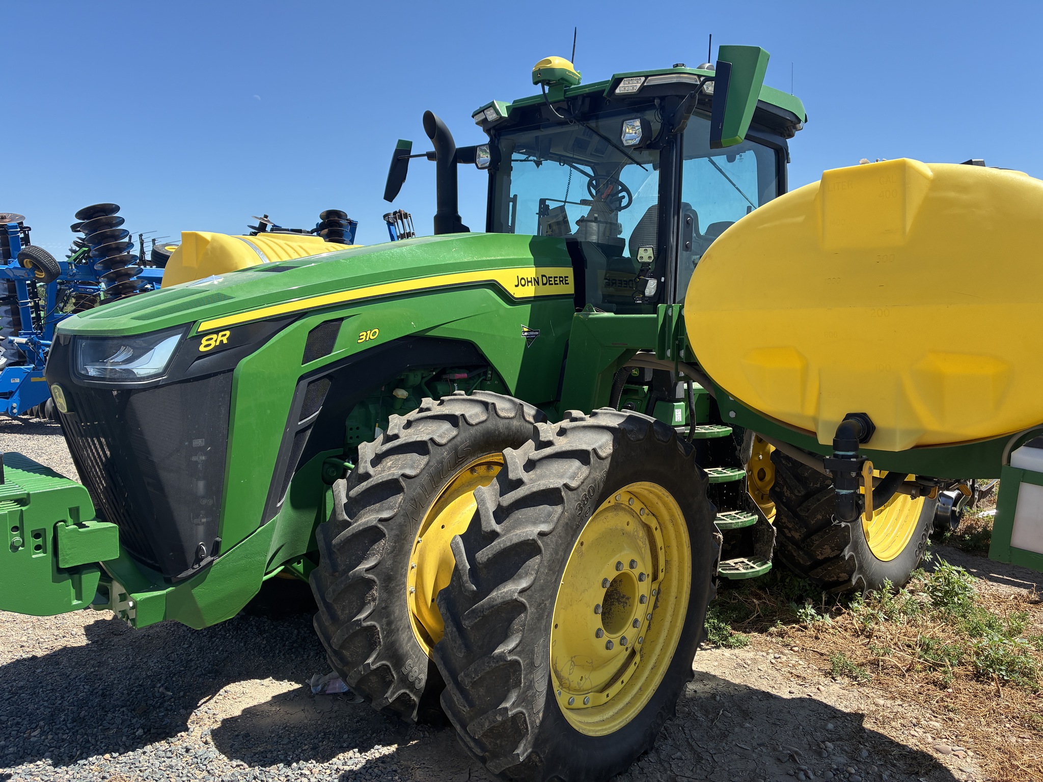  2022 John Deere 8R 310 at LandMark in Gothenburg, NE