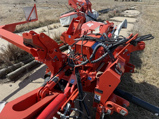  2018 KUHN FC813R at LandMark in Fairfield, NE