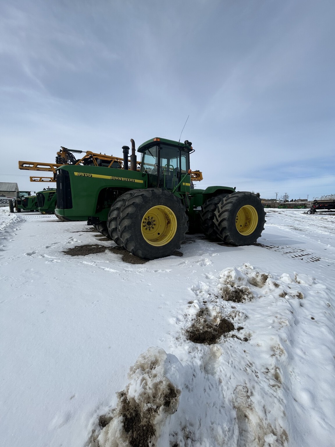 On Lot 1996 John Deere 9400 at Tri County Equipment Marlette, MI