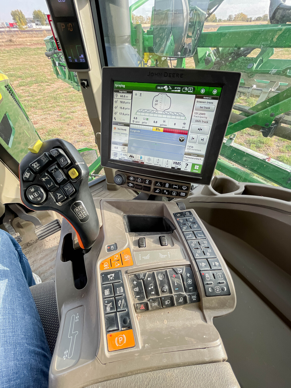  2023 John Deere 616R at LandMark in Hastings, NE