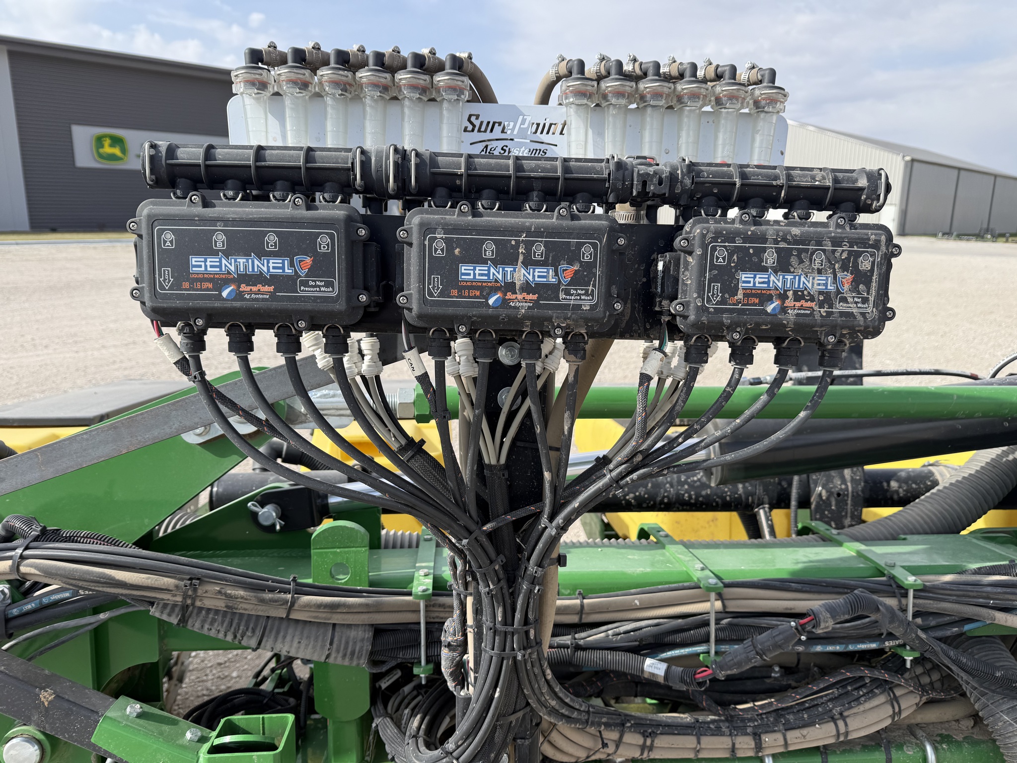  2025 John Deere 1725 at LandMark in Smith Center, KS