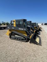  2025 John Deere 325G at LandMark in Minden, NE