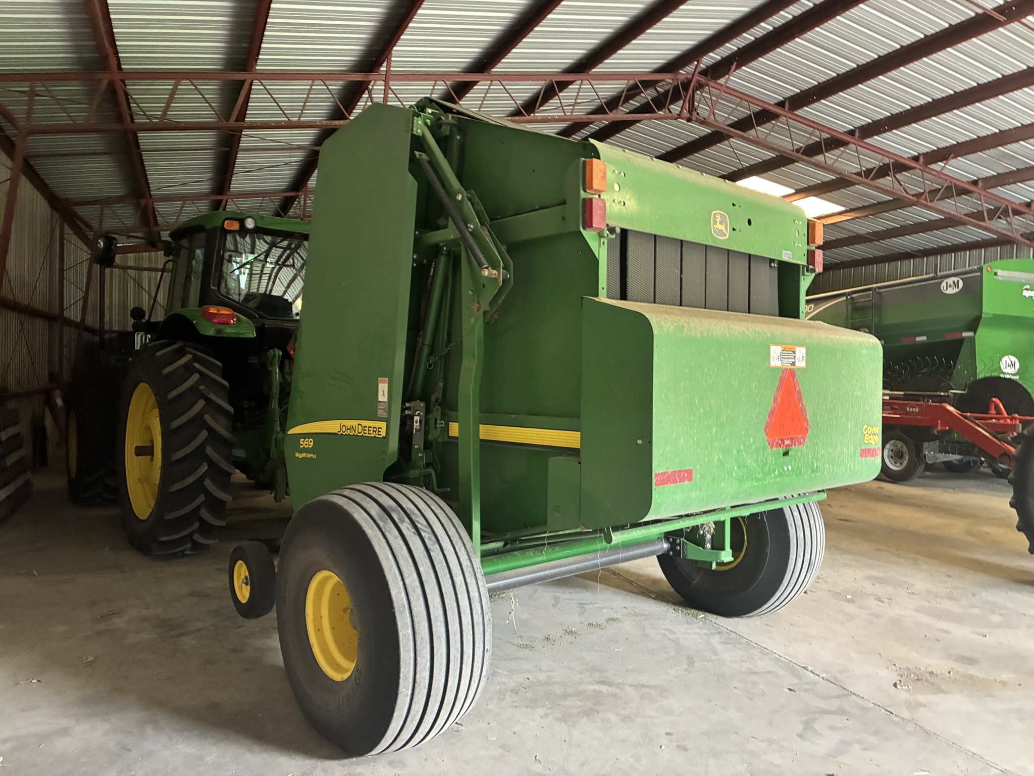  2014 John Deere 569 at LandMark in Marysville, KS
