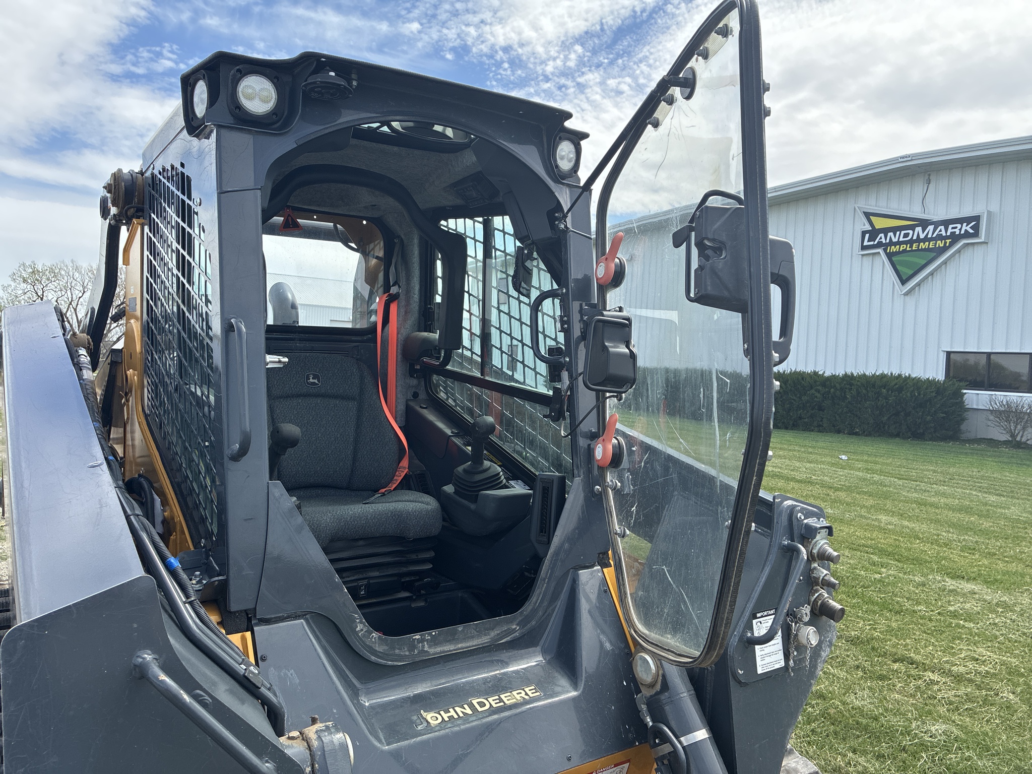 2024 John Deere 331G at LandMark in Marysville, KS