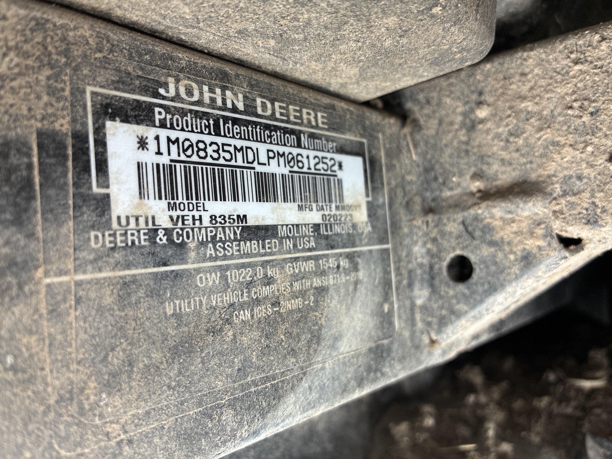  2023 John Deere XUV 835M at LandMark in Beatrice, NE