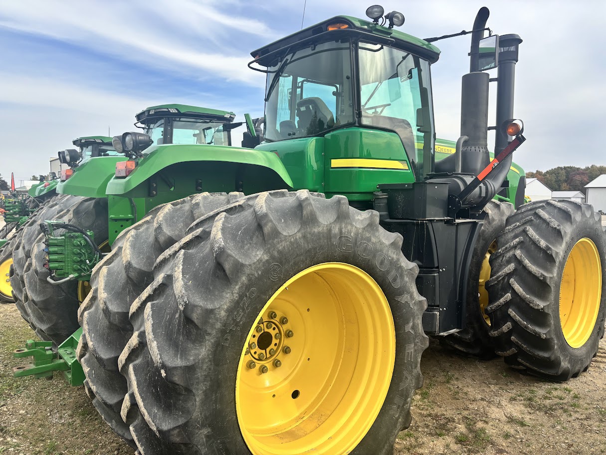 Used 2009 John Deere 9230 at Tri County Equipment Sandusky, MI