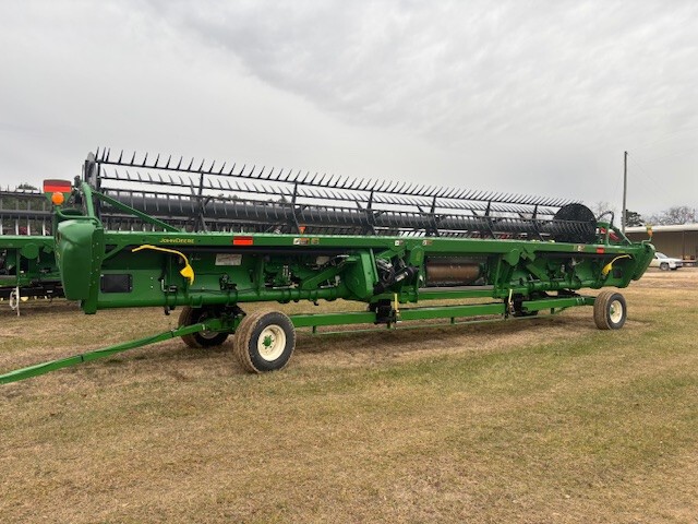 On Lot 2019 John Deere 735FD at Tri County Equipment Bad Axe, MI