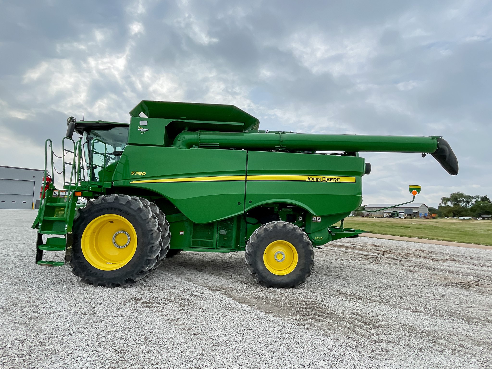  2024 John Deere S760 at LandMark in Arapahoe, NE