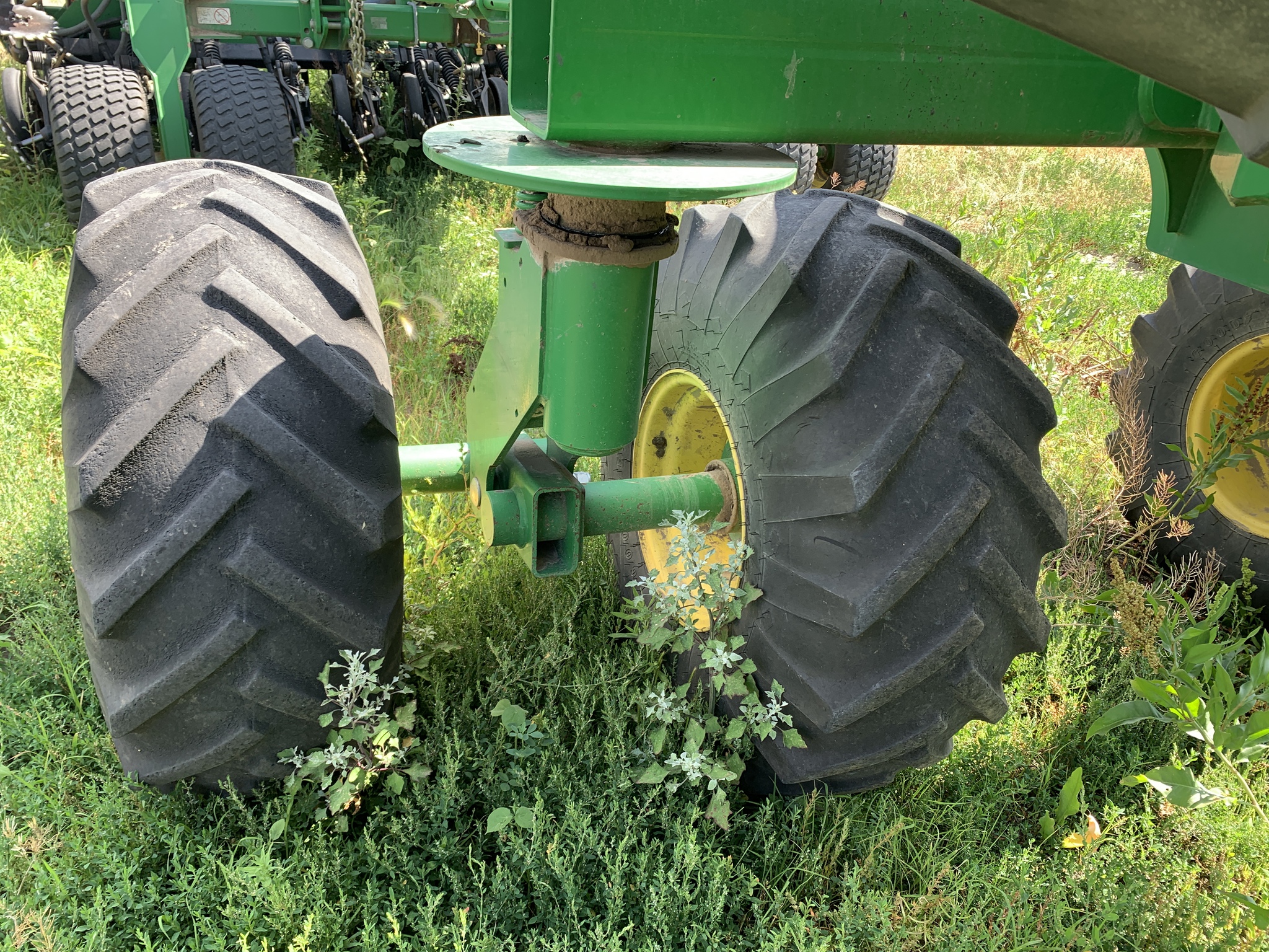  2013 John Deere 1890 at LandMark in Hebron, NE