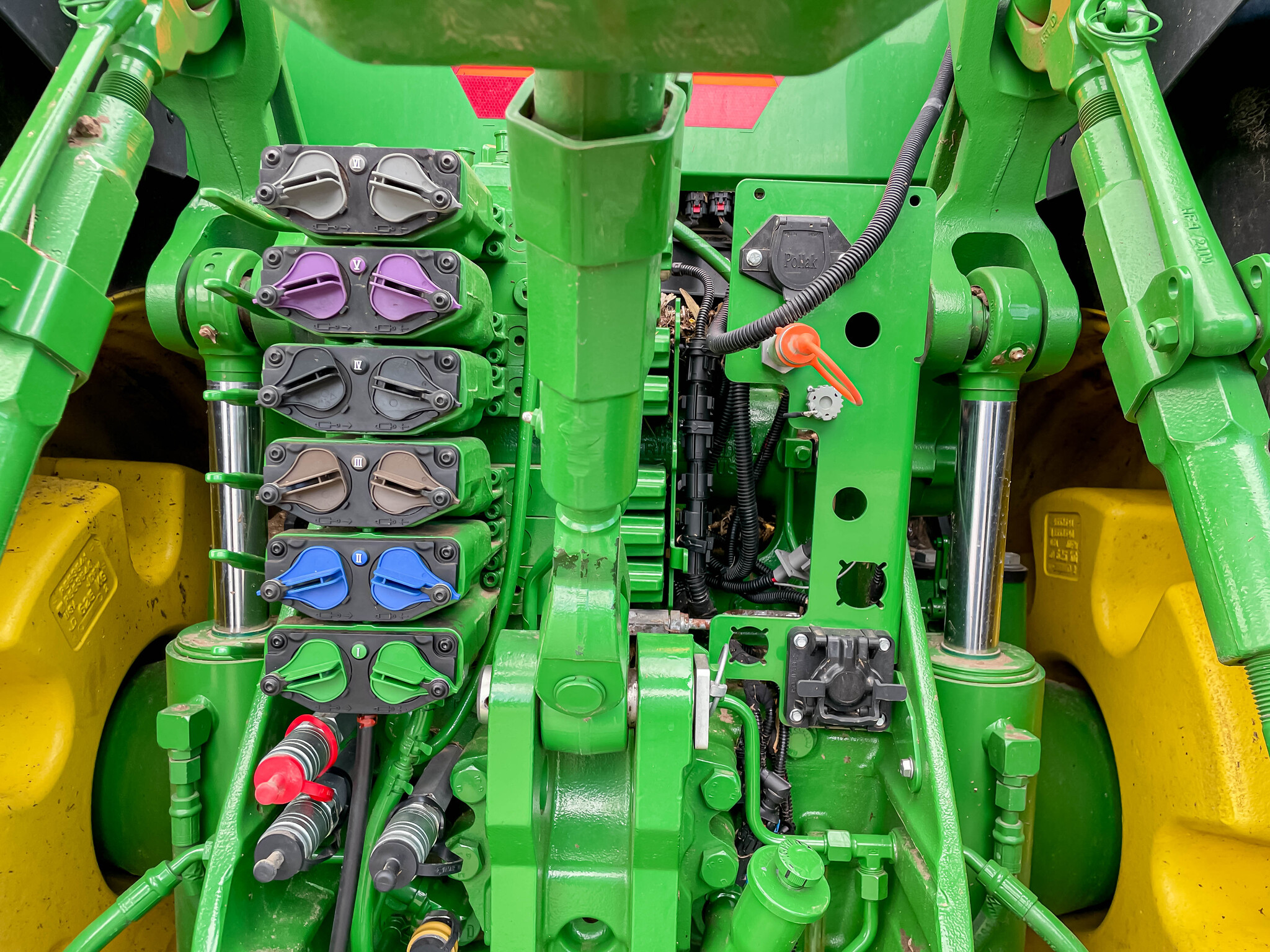  2023 John Deere 8R 370 at LandMark in Superior, NE