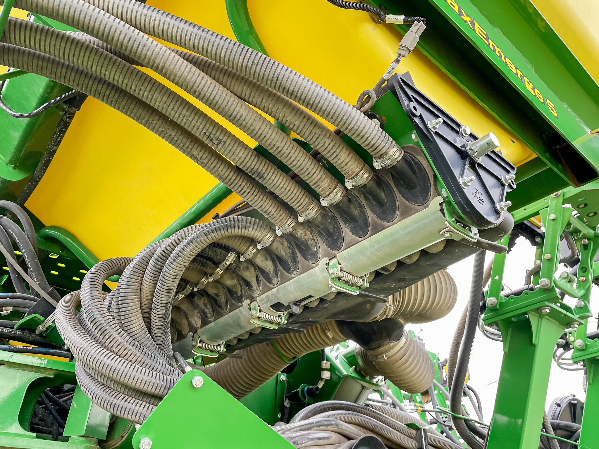  2021 John Deere 1795 at LandMark in Hastings, NE