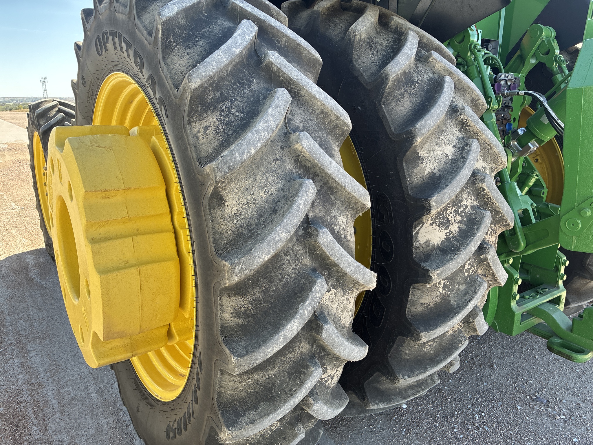  2025 John Deere 8R 370 at LandMark in Hebron, NE