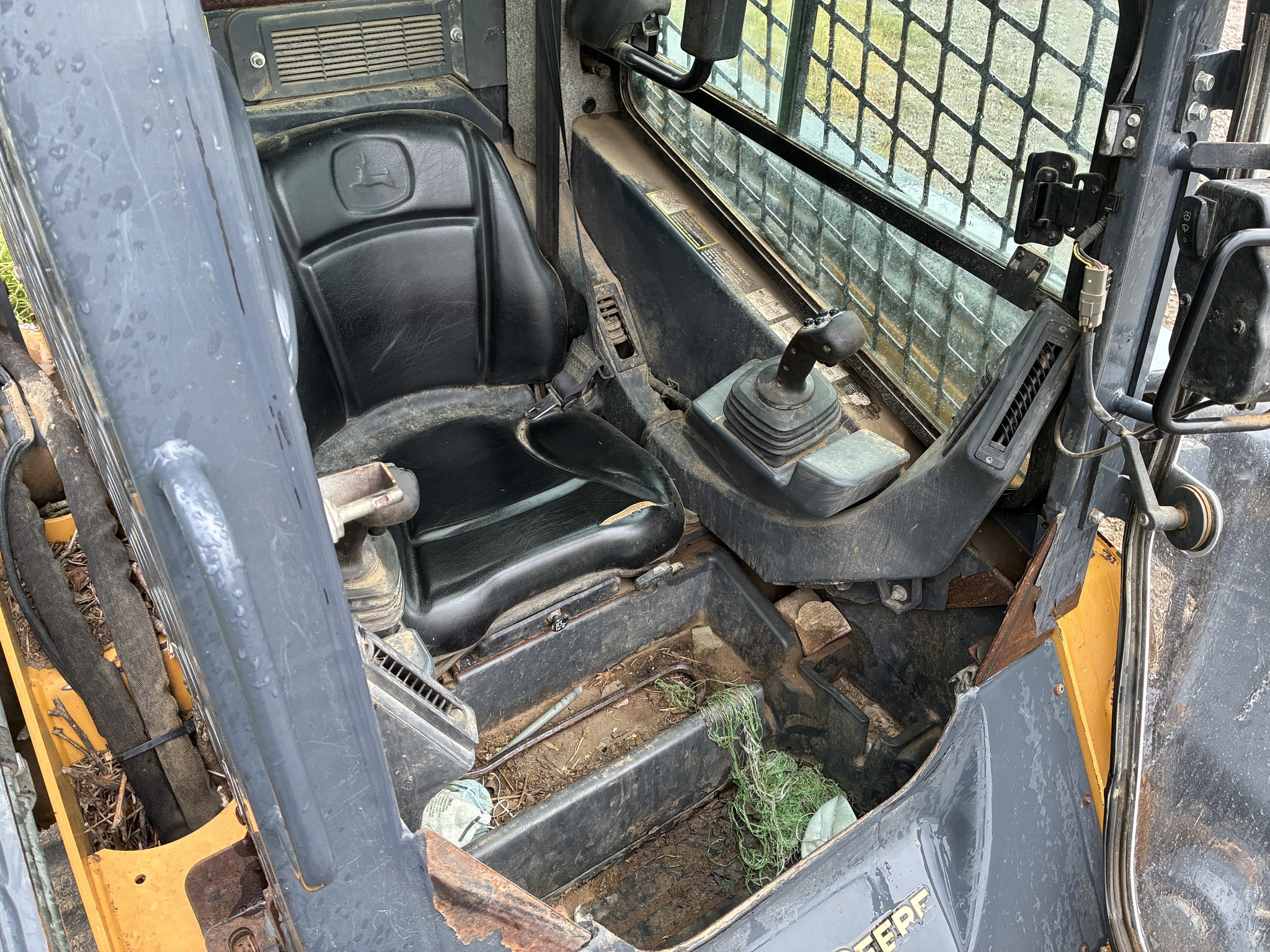  2015 John Deere 329E at LandMark in Hebron, NE