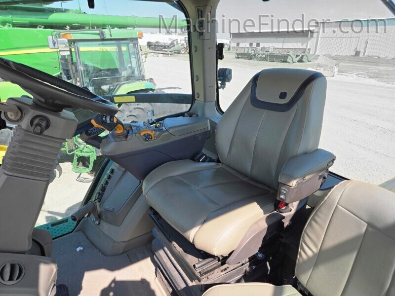  2024 John Deere 8R 370 at LandMark in Gothenburg, NE