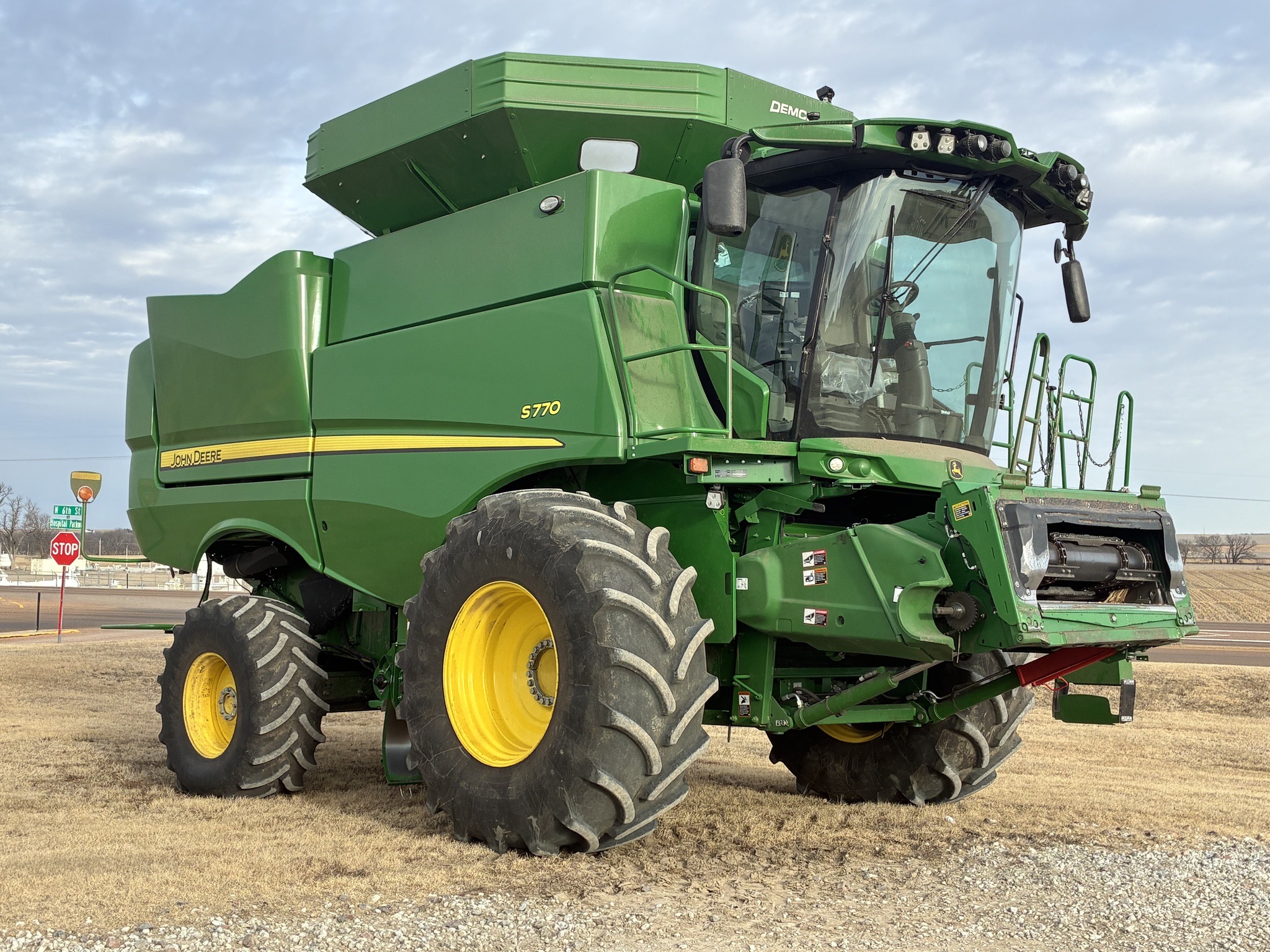  2024 John Deere S770 at LandMark in Beatrice, NE