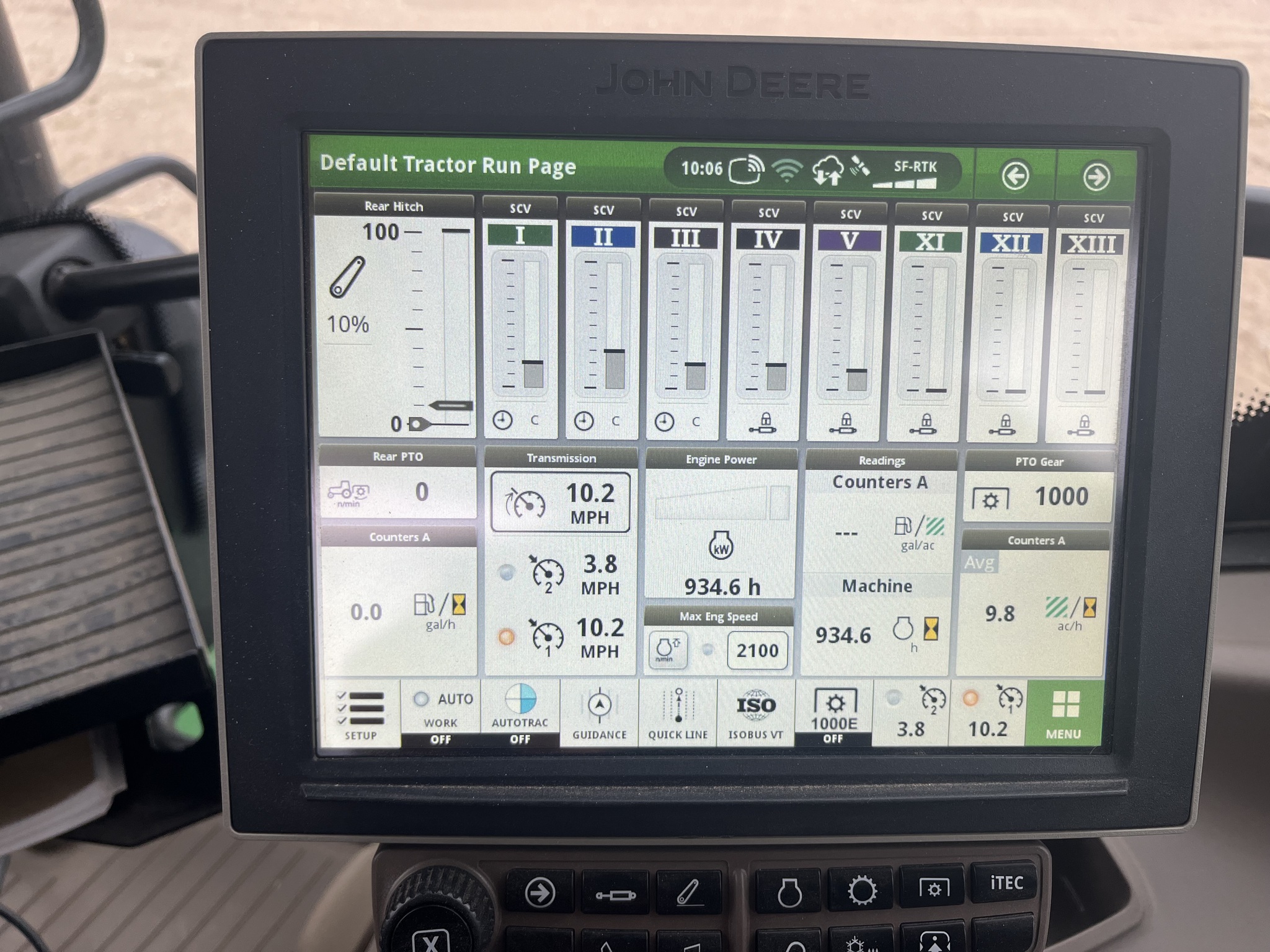  2019 John Deere 6230R at LandMark in Gothenburg, NE
