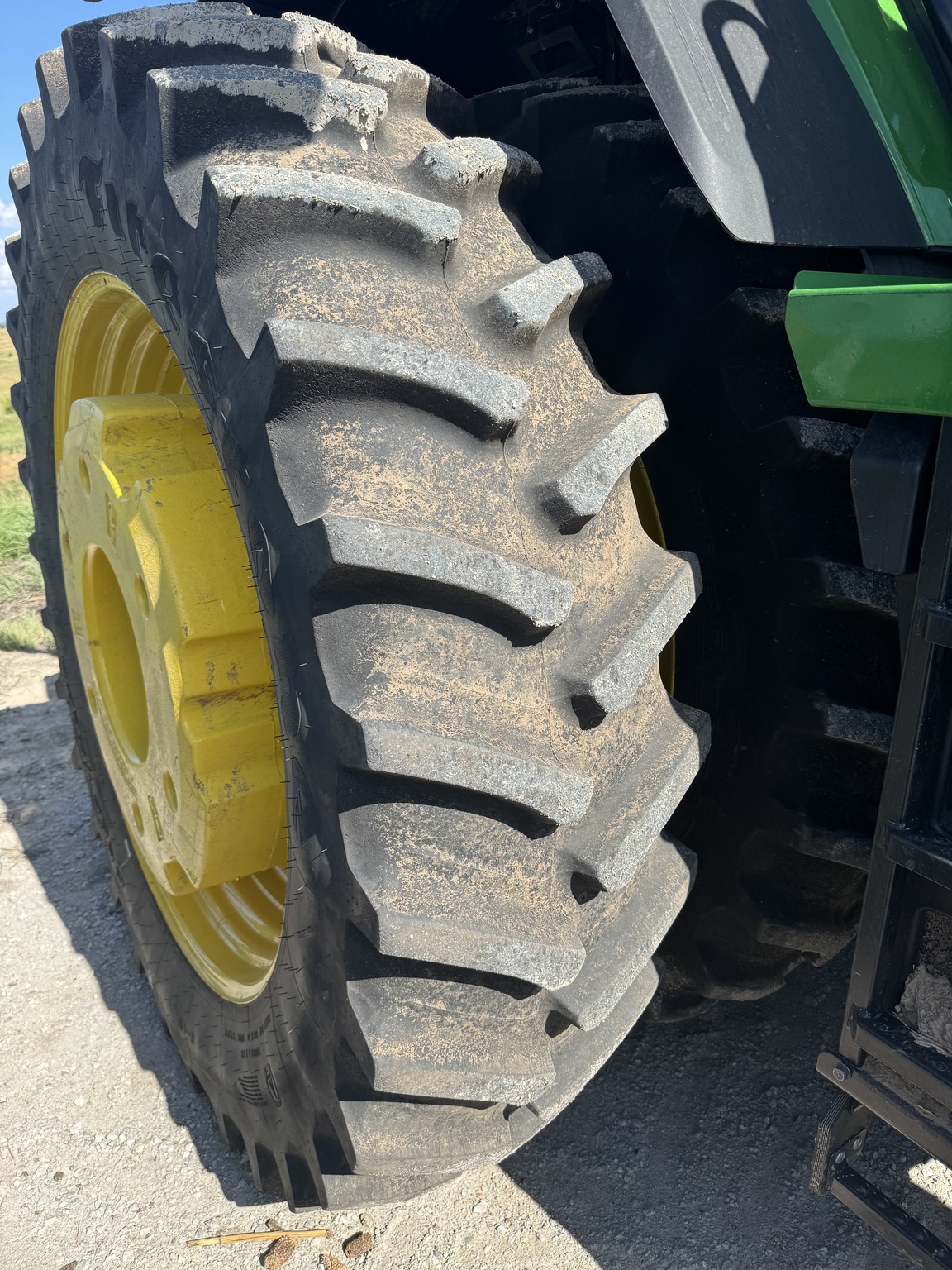  2024 John Deere 8R 370 at LandMark in Beatrice, NE