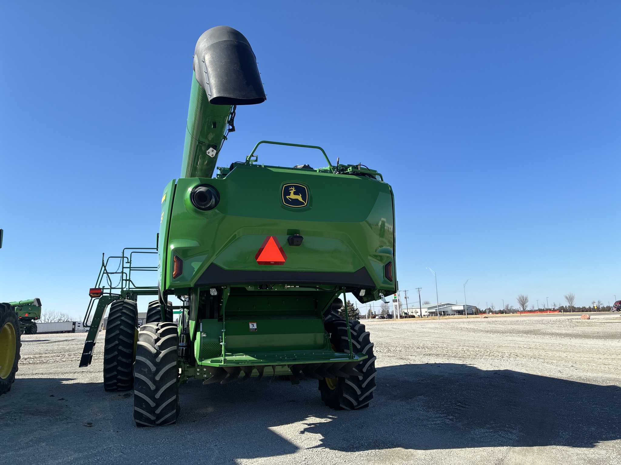  2025 John Deere S7 600 at LandMark in Hebron, NE