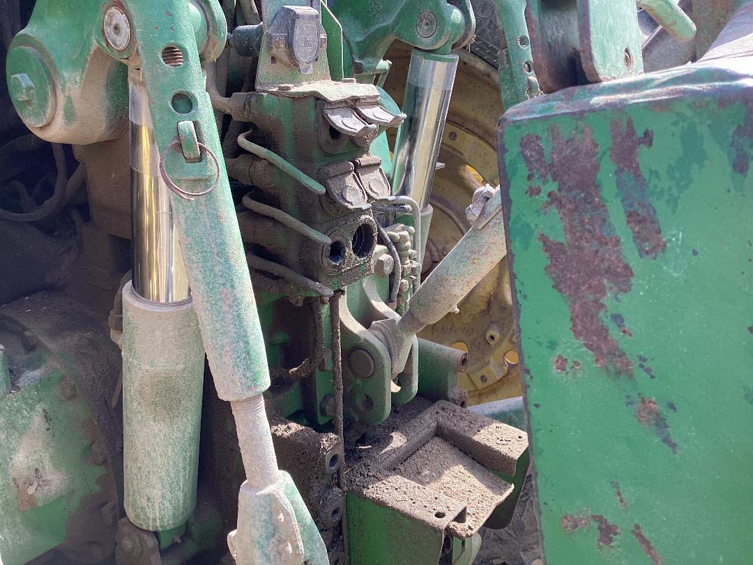 On Lot 1994 John Deere 7800 at Tri County Equipment Sandusky, MI
