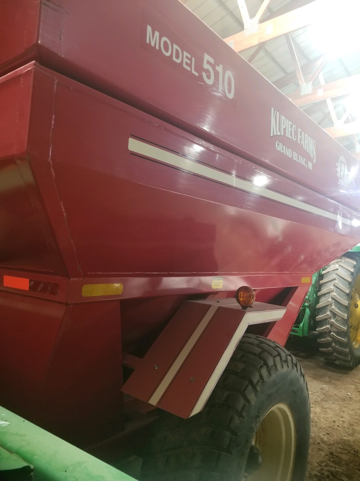 On Lot  E-z Trail 510 at Tri County Equipment Marlette, MI