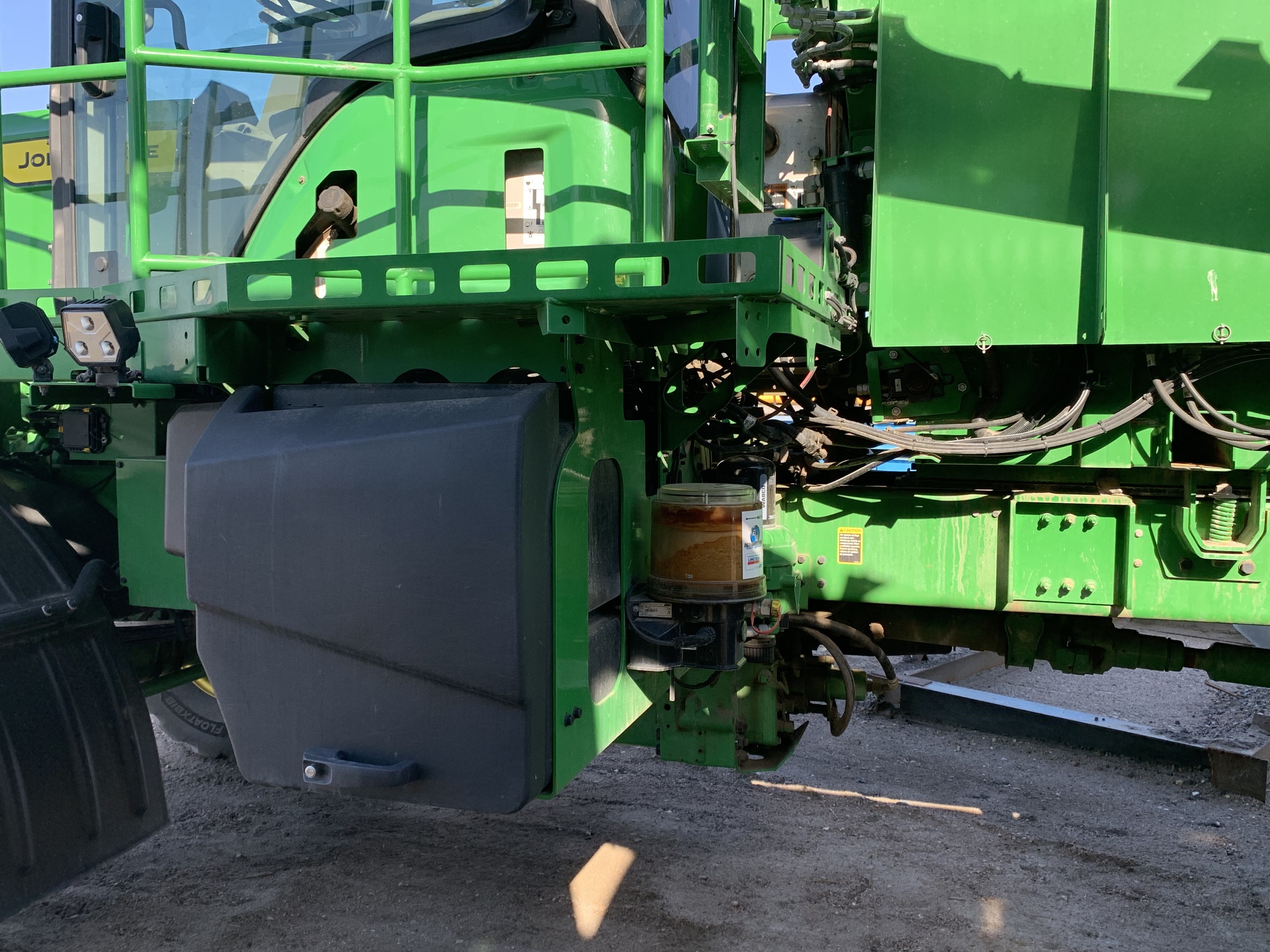  2024 John Deere 800R at LandMark in Gothenburg, NE