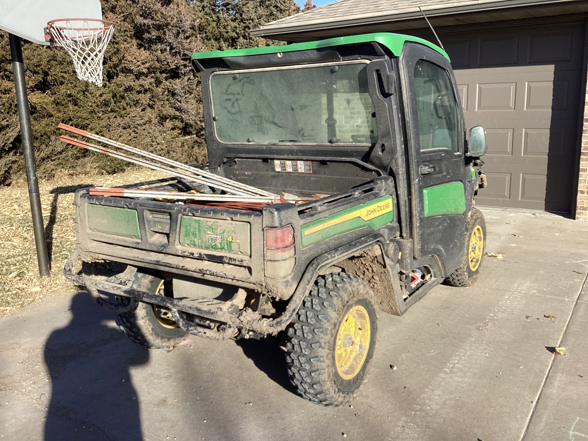  2024 John Deere XUV 835R at LandMark in Minden, NE