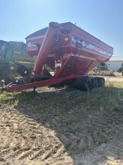 On Lot  J&m 1312-20T at Tri County Equipment Marlette, MI