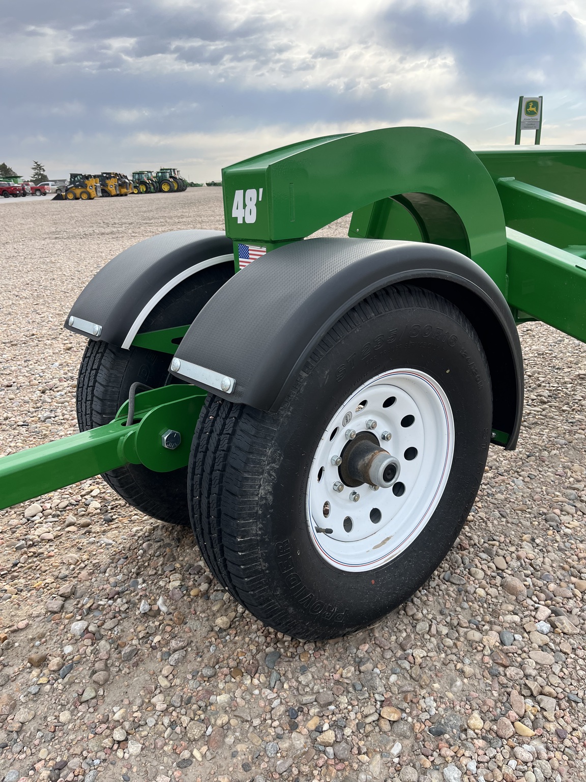  2023 Headhunter HHC43-DA/DB at LandMark in Minden, NE