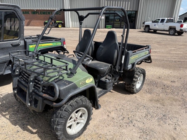  2012 John Deere XUV 825I OLIVE at LandMark in Gothenburg, NE