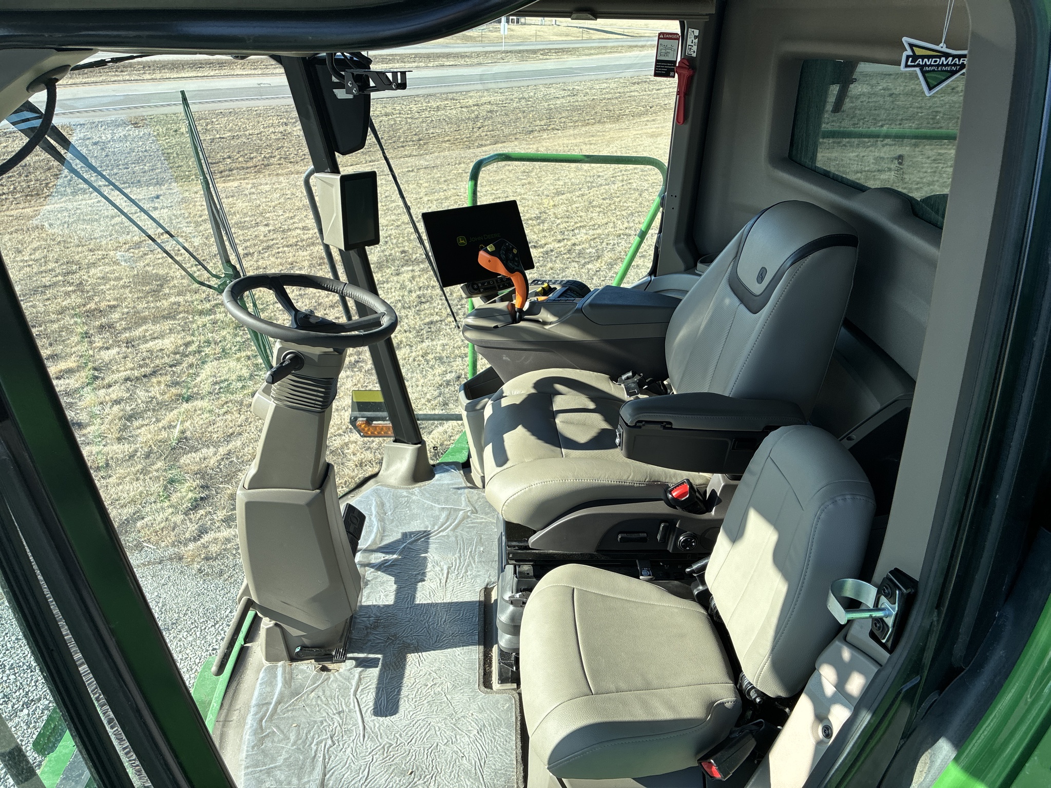  2025 John Deere S7 800 at LandMark in Hebron, NE