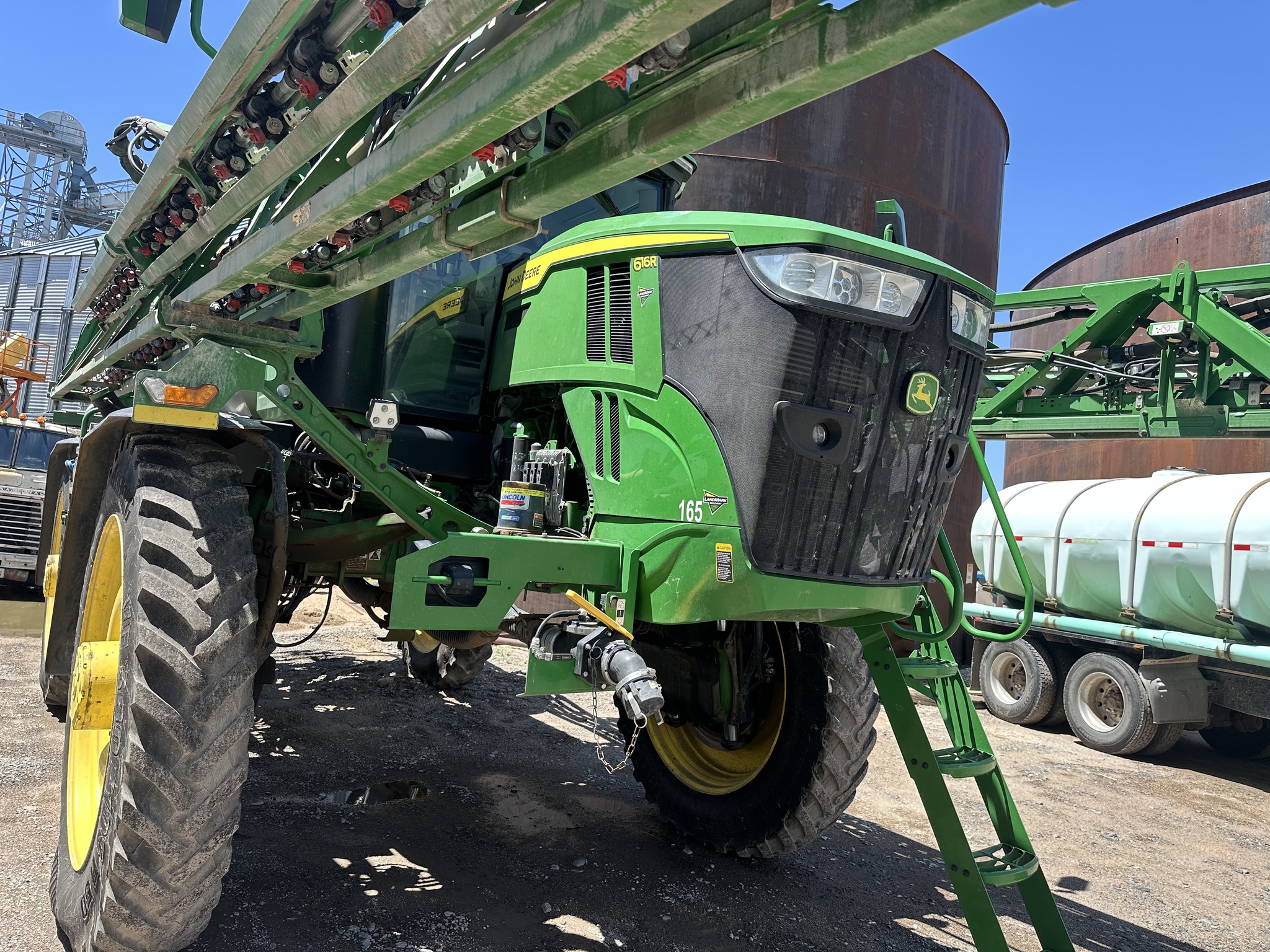  2022 John Deere 616R at LandMark in Gothenburg, NE