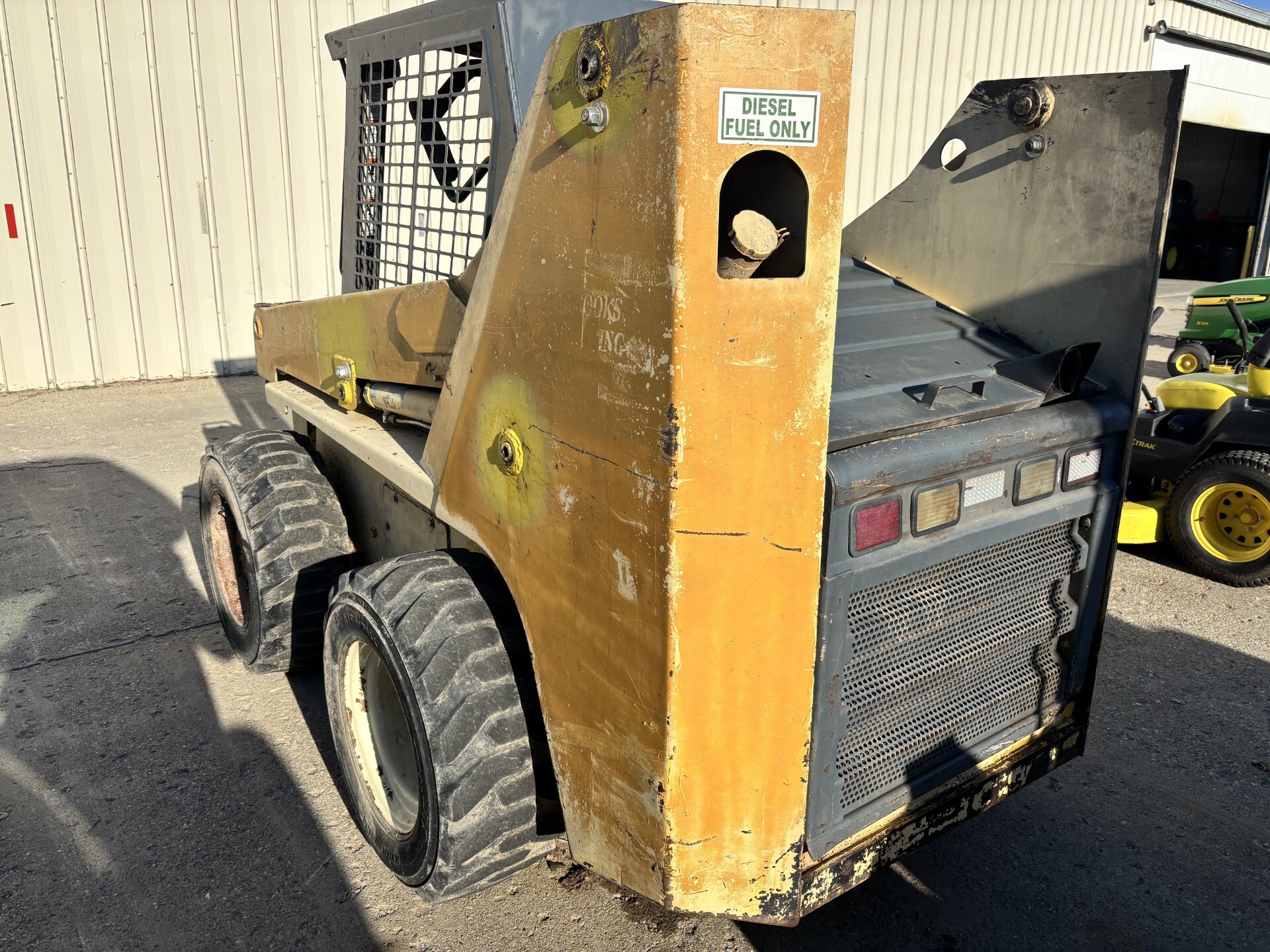 Used  Gehl SL6635 at Tri County Equipment Sandusky, MI