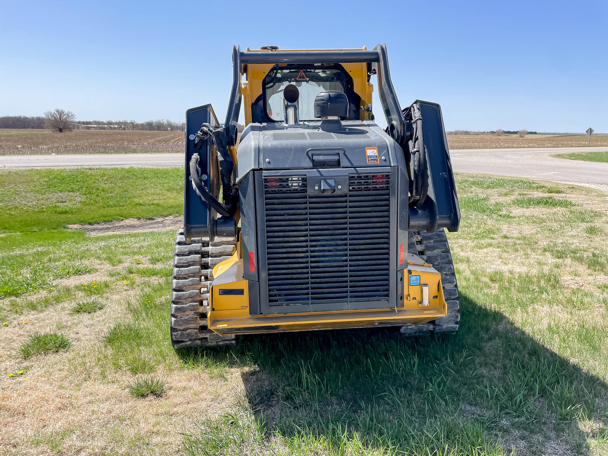  2023 John Deere 333G at LandMark in Smith Center, KS