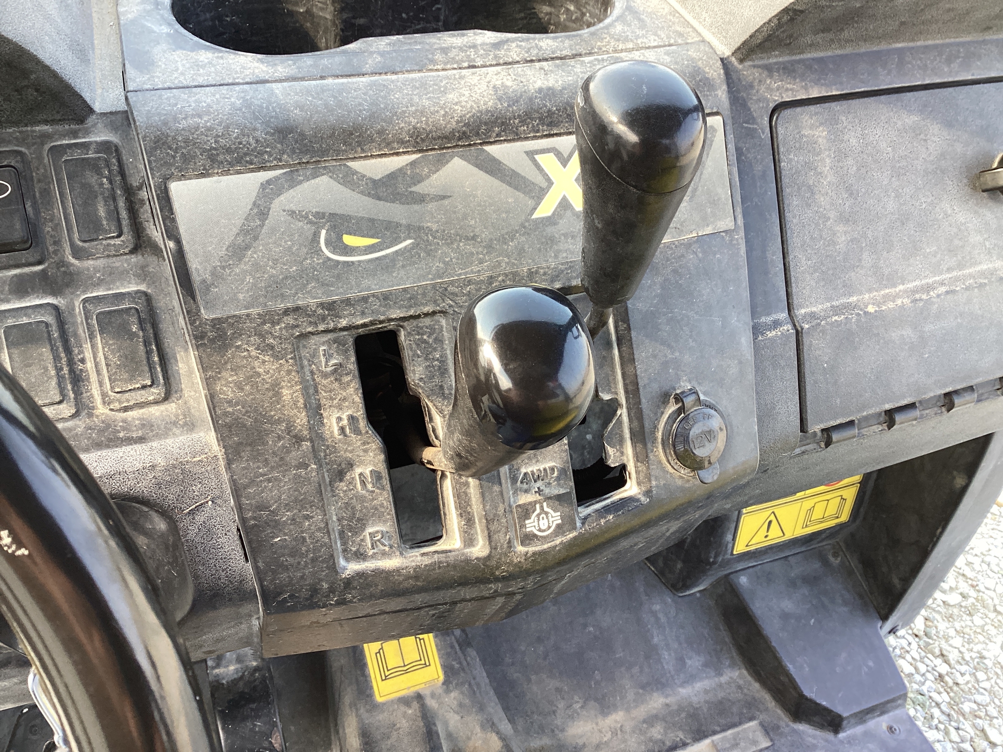  2012 John Deere XUV 550 GREEN at LandMark in Smith Center, KS